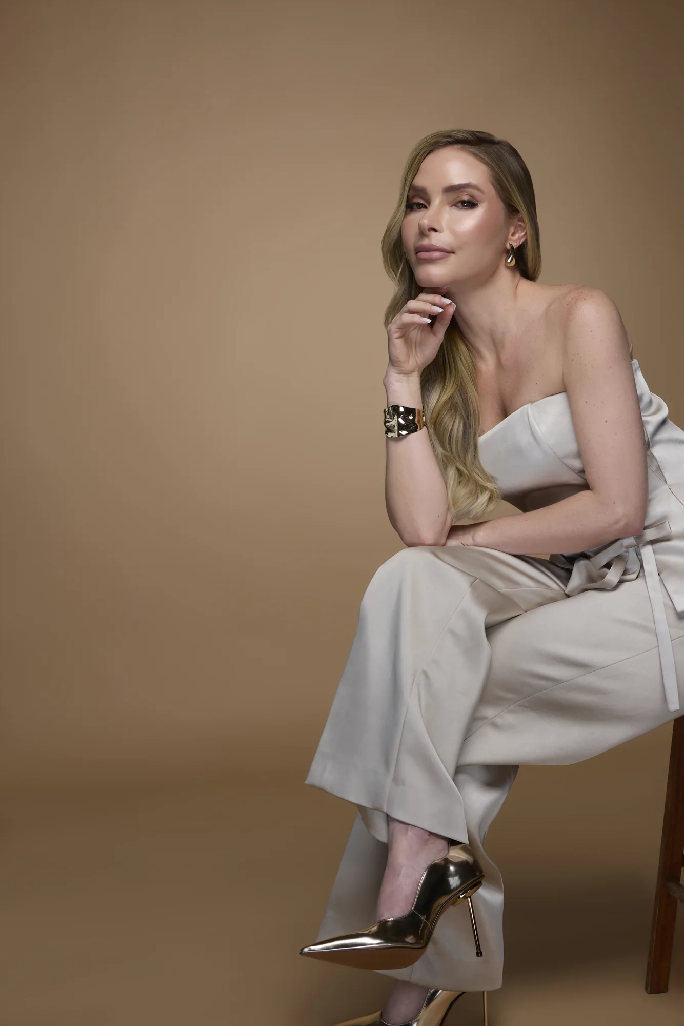 Dra. Caroline Rocha, retrato de estúdio